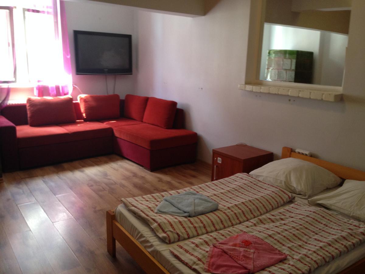Frolic Goats Hostel Poznań Eksteriør billede