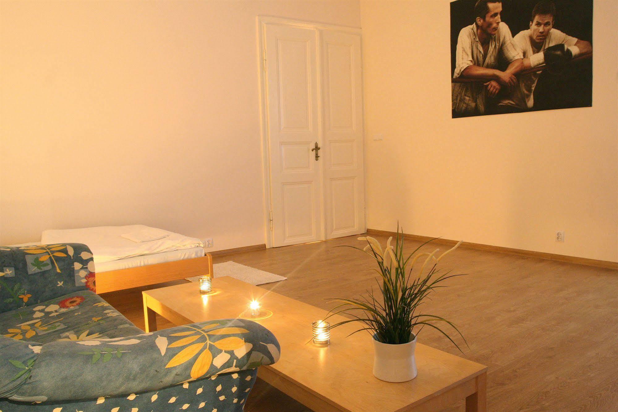 Frolic Goats Hostel Poznań Eksteriør billede